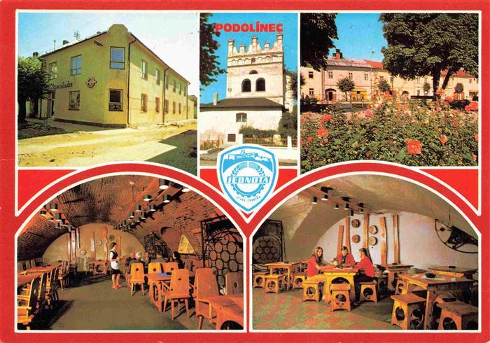Podolinec Ubytovaci hostinec Ferain Typicka renesancna zvonica vyst na namesti I