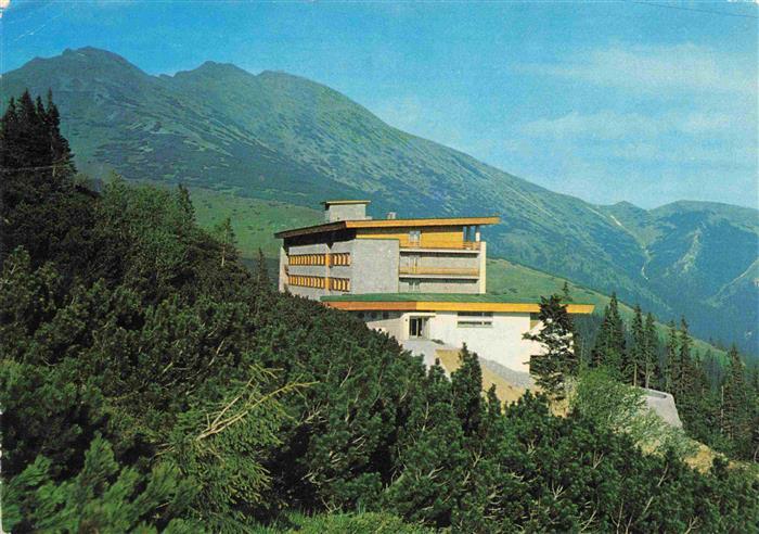 Nizke Tatry Slovakia Hotel Kosodrevina pod Chopkom v pozadi Dumbier
