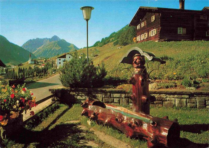 Hirschegg Kleinwalsertal Vorarlberg AT Der Ignatzbrunnen mit Widdersteinblick