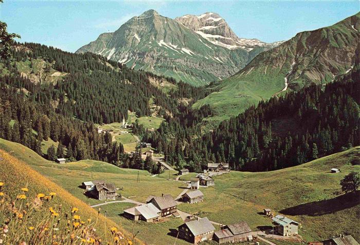 Schroecken 1300m Nesslegg Bregenzer Wald Vorarlberg AT mit Mohnenfluh