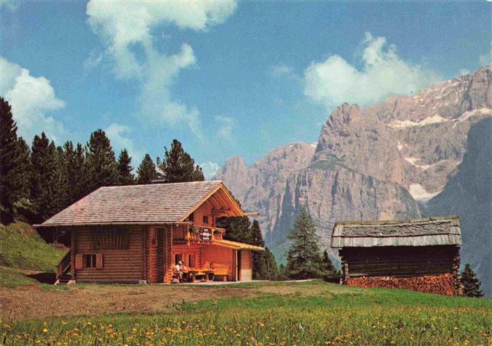 Wolkenstein Groeden Selva Val Gardena Suedtirol IT Vallongiahuette