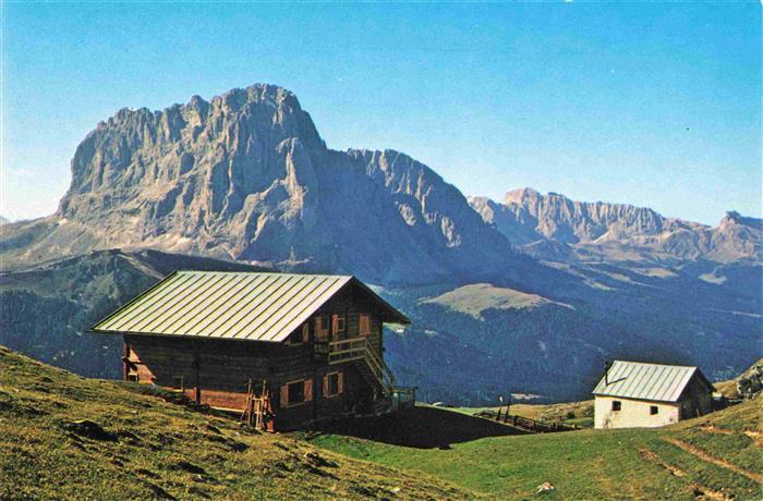 Gufidaun Klausen Eisacktal IT Steviahuette mit Langkofel