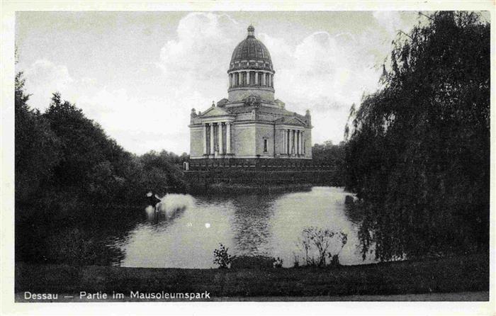 Dessau-Rosslau Partie im Mausoleumspark
