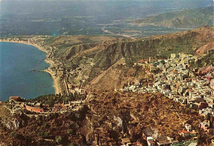 Taormina Sicilia IT Fliegeraufnahme