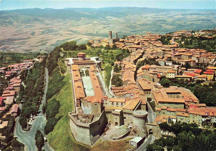 Volterra Toscana IT Fliegeraufnahme