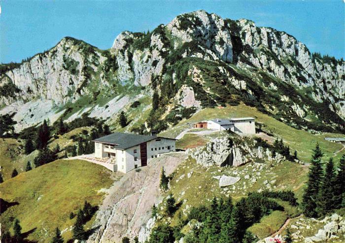 Chiemgau Berghotel Kampenwand mit Kampenwandbahn Bergstation