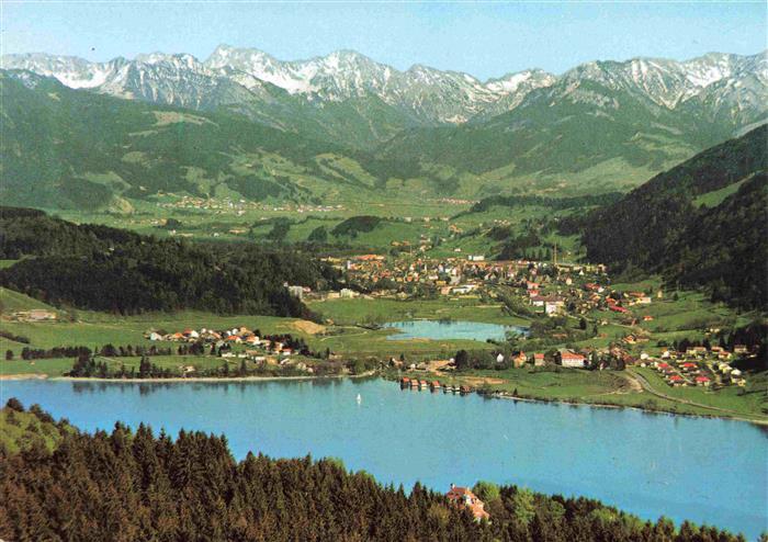 Immenstadt Allgaeu mit beiden Alpseen Fliegeraufnahme
