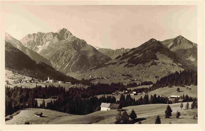 Kleinwalsertal Vorarlberg AT mit Riezlern Hirschegg Mittelberg und Widderstein