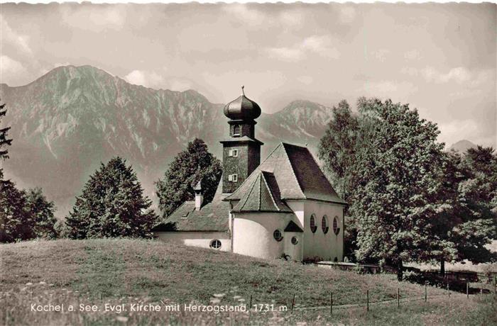 Kochel See Bayern Ev Kirche mit Herzogstand