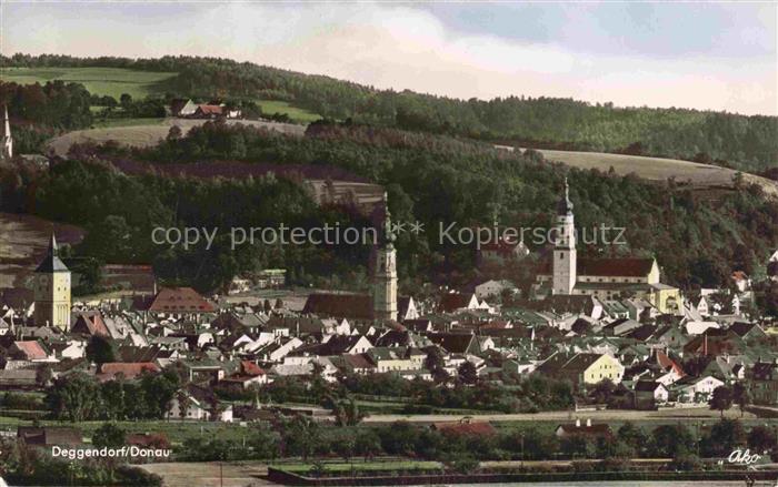 Deggendorf Donau Panorama mit Kirchen