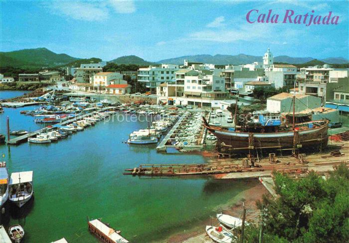 Cala Ratjada Balleares Mallorca ES Hafenpartie