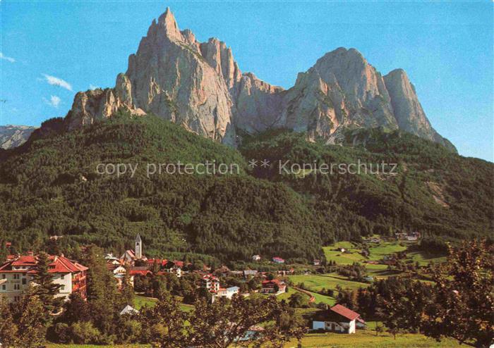 Seis am Schlern Kastelruth Siusi allo Sciliar Suedtirol IT Panorama Dolomiten