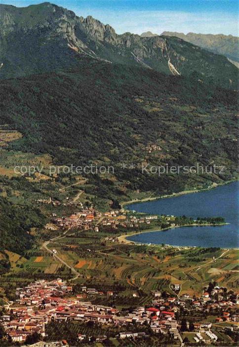 Caldonazzo Trient Trentino-Alto Adige IT Calceranica con il lago