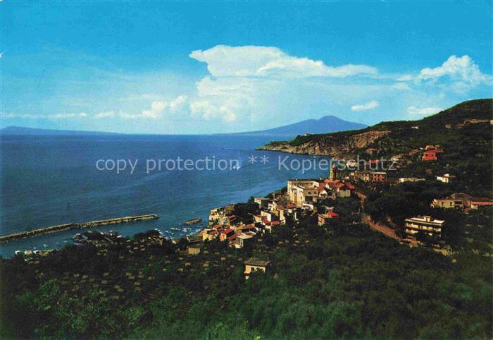 Massalubrense Lubrense Sorrento Campania IT Penisola Sorrentina Panorama e Vesuv