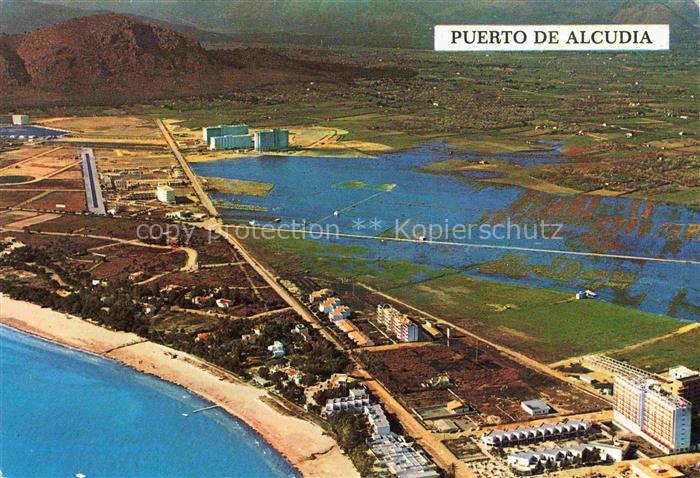 Puerto de Alcudia Mallorca ES Fliegeraufnahme
