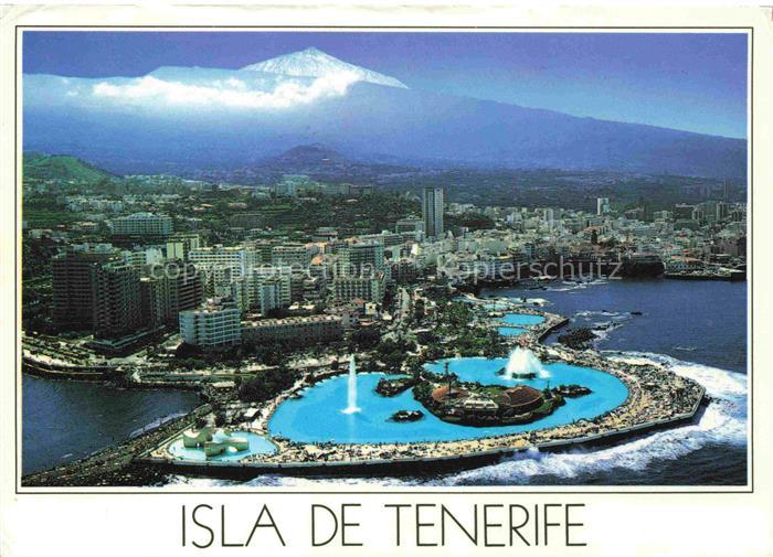 Puerto-de-la-Cruz Tenerife ES El mar rodea con su encaje de espuma al Lago Marti