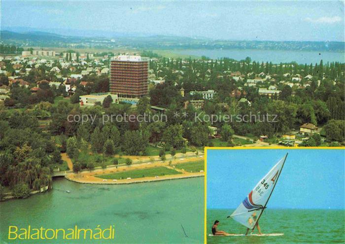Balatonalmadi HU Fliegeraufnahme Surfen