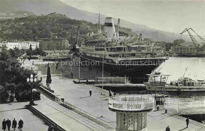 Yalta Jalta Krim Crimea Hafen Ocean Leiner
