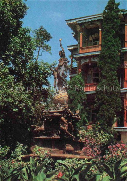 Krim Crimea Hursuf Brunnen Notsch Nacht