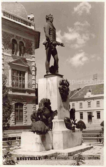 Kesztely Keszthely Balaton Plattensee HU Grf Festetics Gyoergy szobra