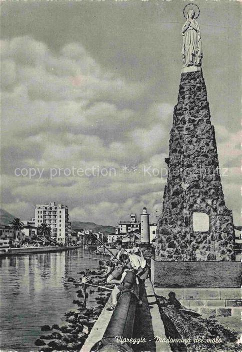 VIAREGGIO Toscana IT Madonnina del molo