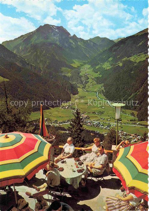 Mayrhofen  Zillertal Tirol AT mit Gruenberg Blick von der Terrasse Steinerkogelh