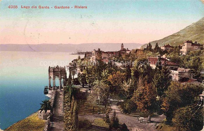 Gardone Riviera di Garda IT Panorama