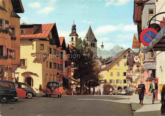 Kitzbuehel Tirol AT Vorderstadt mit Wildem Kaiser