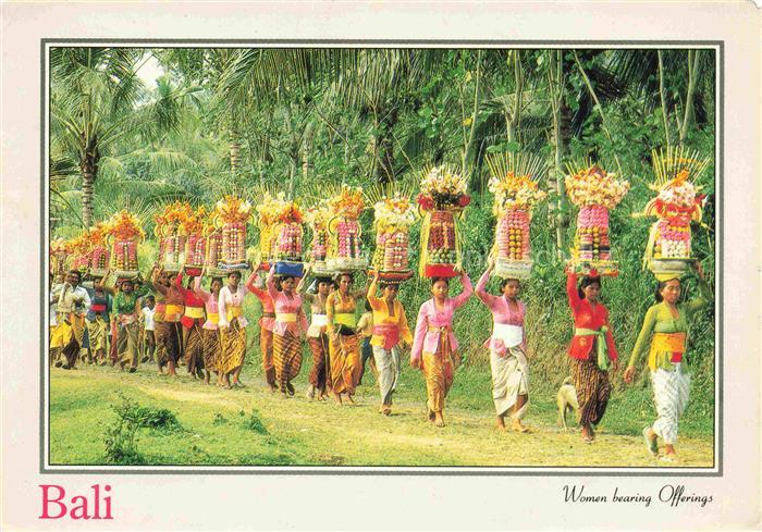 Bali  Indonesia Women bearing Offerings