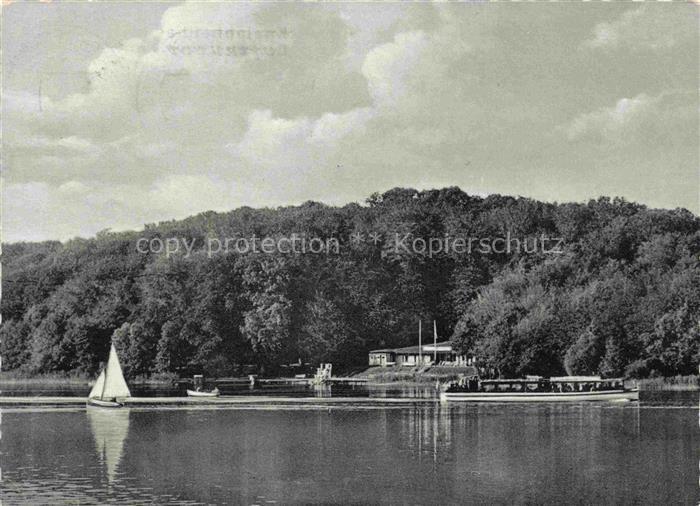 Malente-Gremsmuehlen Dieksee mit Badeanstalt