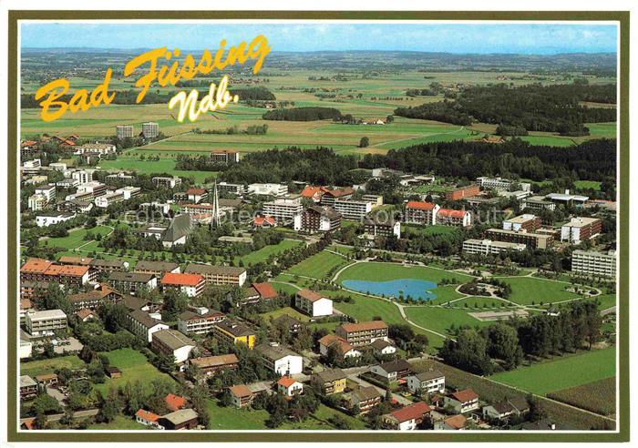 BAD FuessING Thermalbad mit Freizeit und Kurpark Fliegeraufnahme