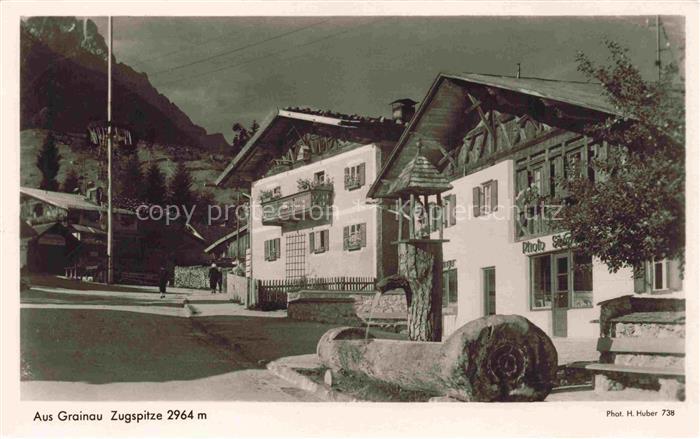 GRAINAU Garmisch-Partenkirchen Bayern Dorfpartie