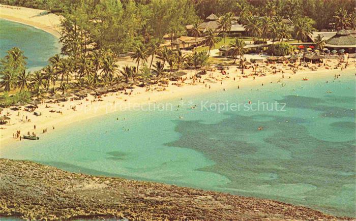 Nassau  Bahamas Paradise Beach at Paradise Island accro
