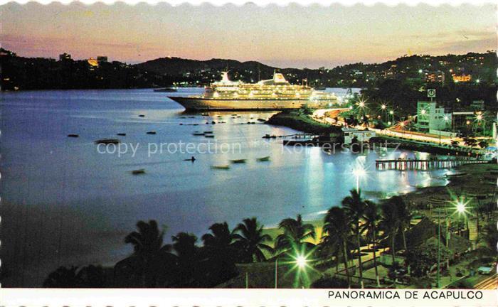 Acapulco Mexico Panorama Hafen Kreuzfahrtschiff Abendst