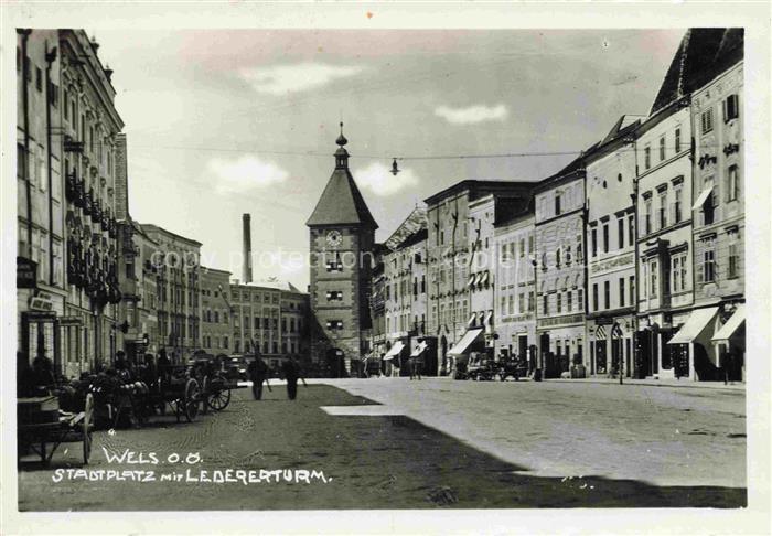 WELS Oberoesterreich AT Stadtplatz mit Ledererturm