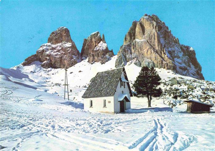 Passo Sella 2240m Selva Val Gardena IT Il Sassolungo Dolomiti Chiesa Langkofel D