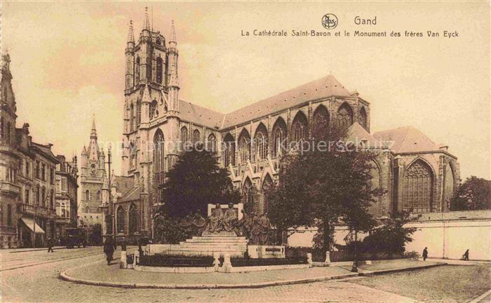 Gand  GENT Belgie Cathédrale Saint-Bavon et le Monument des Frères Van Eyck