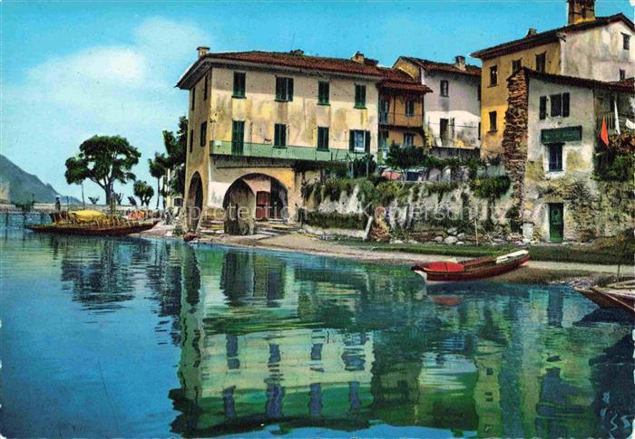 Lago Maggiore Isola Superiore del Pescatori Haeuserpartie am See