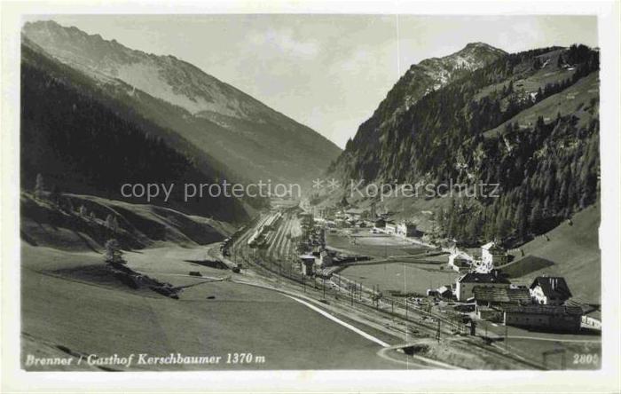 Brennerpass 1372m Brenner Brennero Suedtirol IT Gasthof Kerschbaumer Gebirgspass