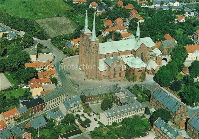 Roskilde DK Domkirken set fra Luften Dom