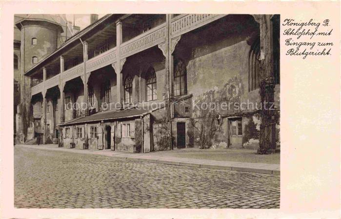 KoeNIGSBERG  Ostpreussen Kaliningrad RU Schlosshof mit Eingang zum Blutgericht