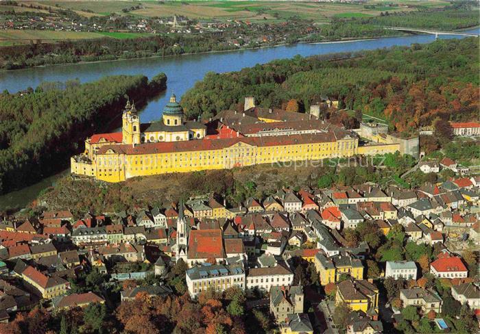 Melk Donau Niederoesterreich AT Stift Ansicht von Sueden