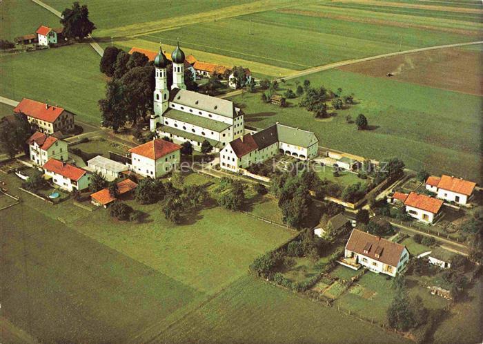 Bruckmuehl  Mangfall Oberbayern Pfarr-Wallfahrtskirche Weihenlinden