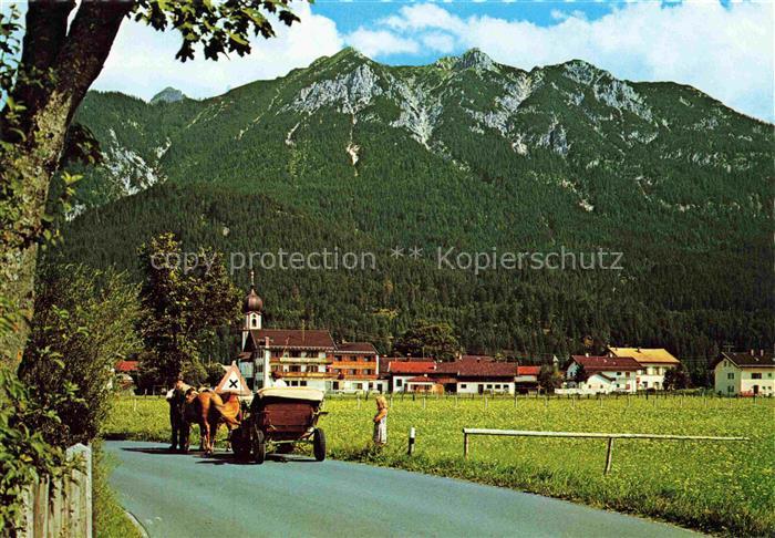 Kruen Garmisch-Partenkirchen Landstrasse Pferdefuhrwerk Blick gegen Solerngruppe
