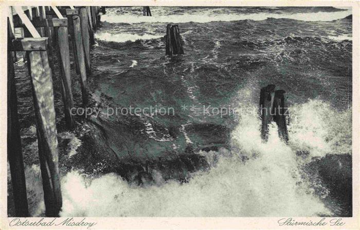 MISDROY Ostseebad Miedzyzdroje PL Stuermische See