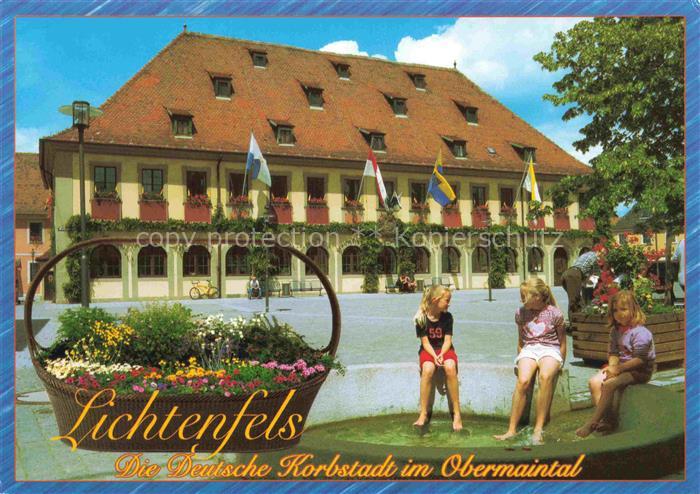 Lichtenfels Bayern Im Stadtzentrum Deutsche Korbstadt im Obermaintal Kinder am B