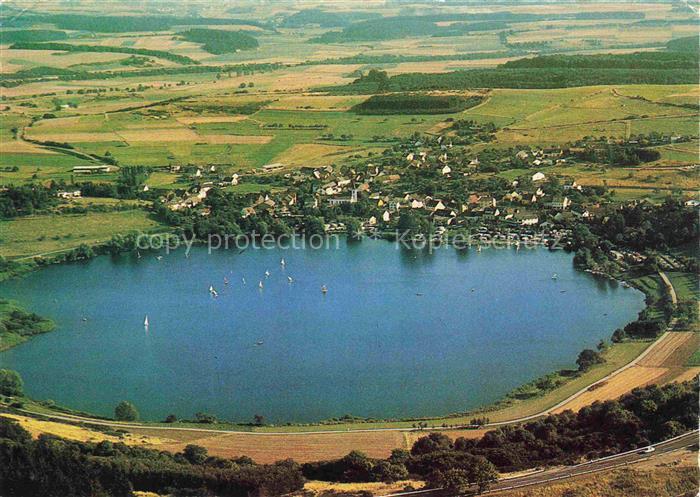Schalkenmehren Vulkaneifel mit Maar