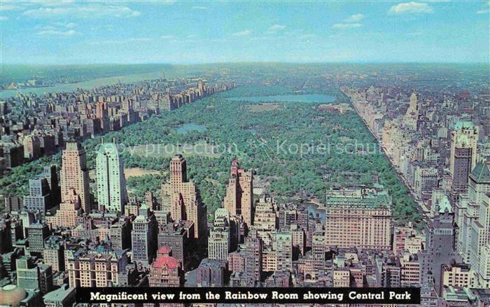 NEW YORK City USA View from the Rainbow Room in Rockefeller Center showing Centr