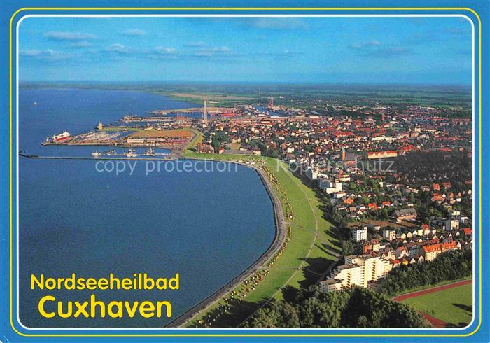 CUXHAVEN Nordseebad Kuestenpanorama Nordseeheilbad Blick zum Hafen