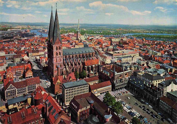 LueBECK  CITY Stadtansicht mit Marienkirche
